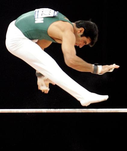 1459960-Pakistani-gymnast